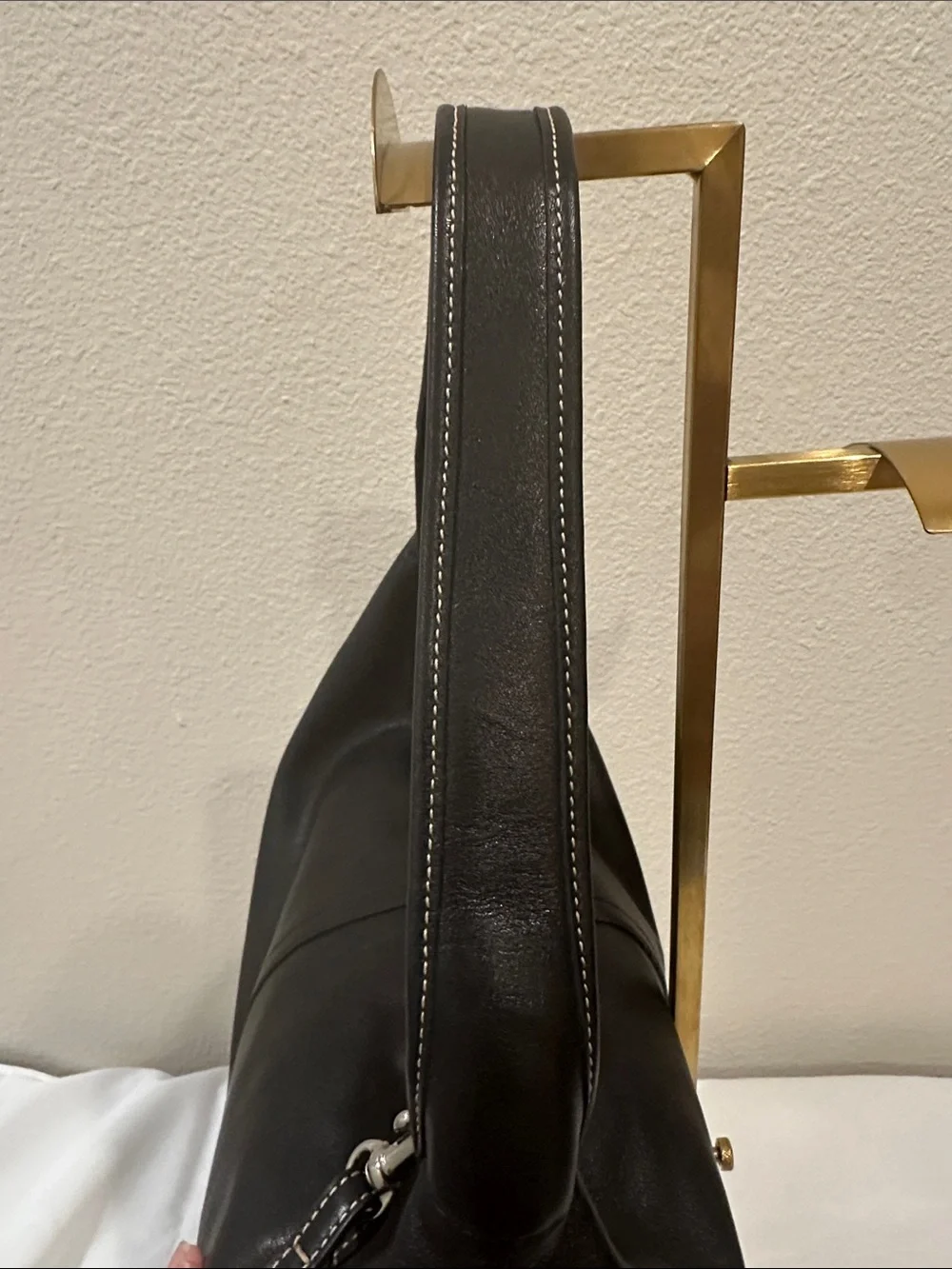 Vintage COACH Black Leather Hobo Shoulder Bag with Branded Charm and Silver HW